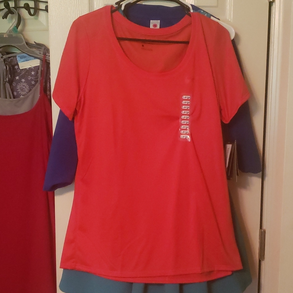 Womens Nike Dri-fit shirt